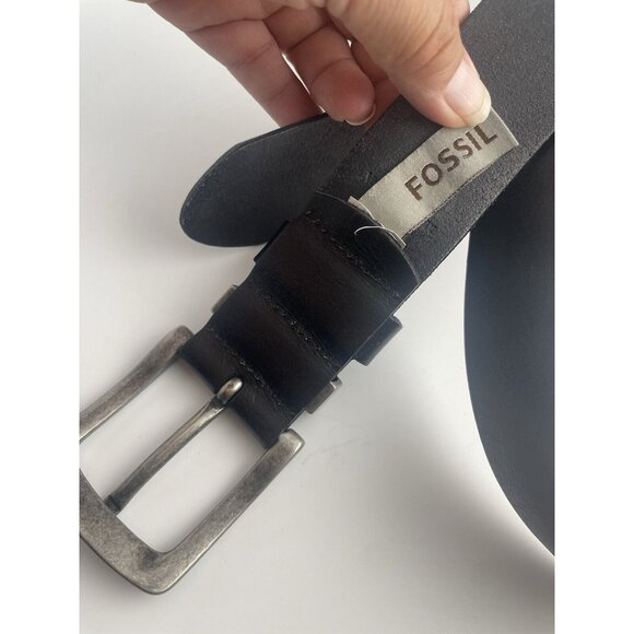 FOSSIL Men's Genuine Leather Black Belt w/Silver Metal Buckle Size 100/40 - Picture 3 of 15
